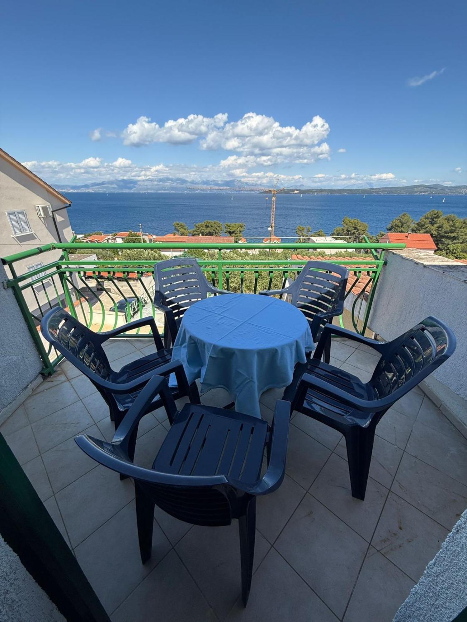 Apartments Laguna 스토모르스카 객실 사진